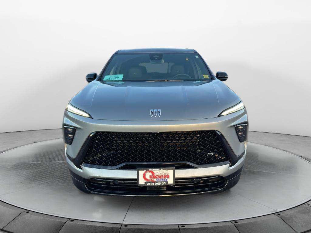 used 2025 Buick Enclave car, priced at $41,955