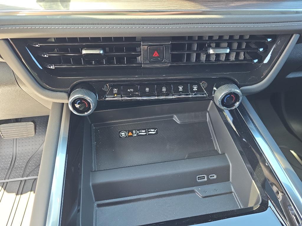 new 2026 Chevrolet Tahoe car, priced at $73,579