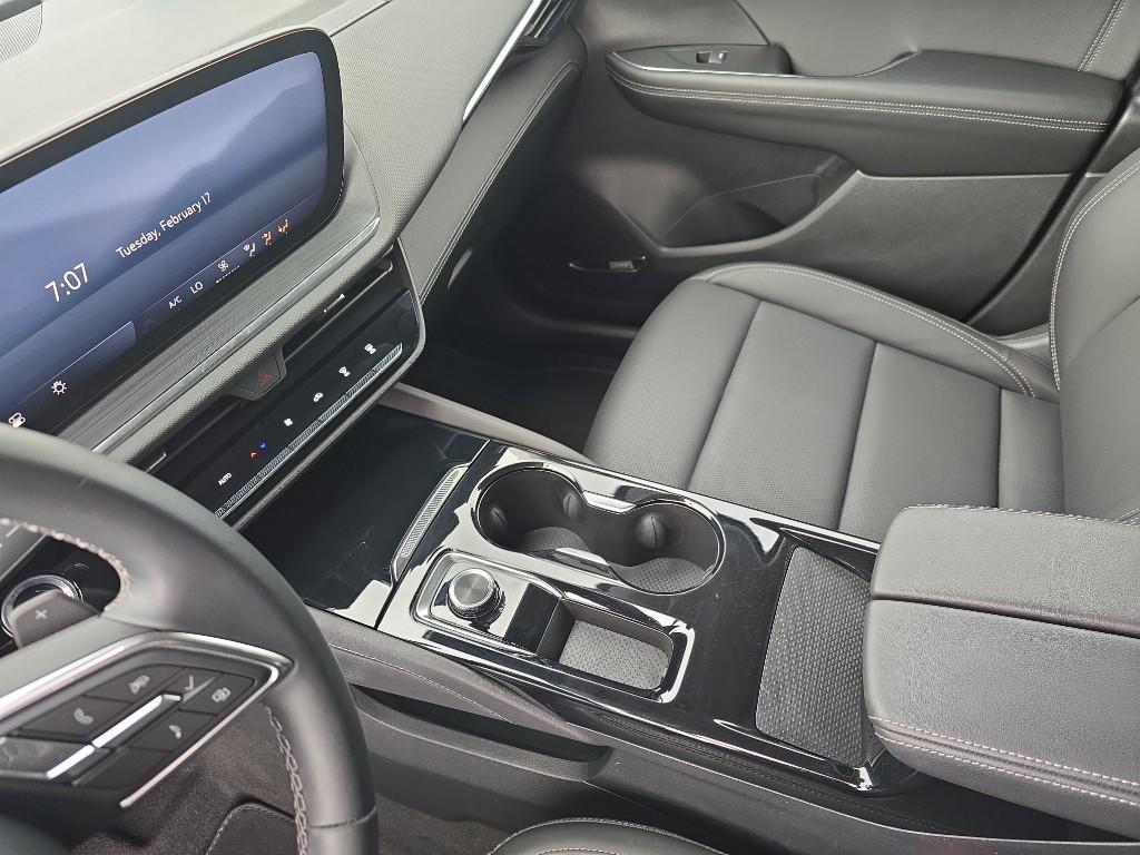 used 2025 Buick Envision car, priced at $30,955