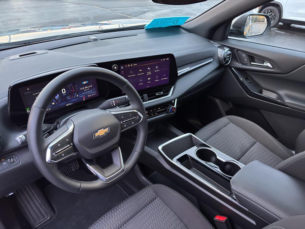 used 2025 Chevrolet Equinox car, priced at $29,955