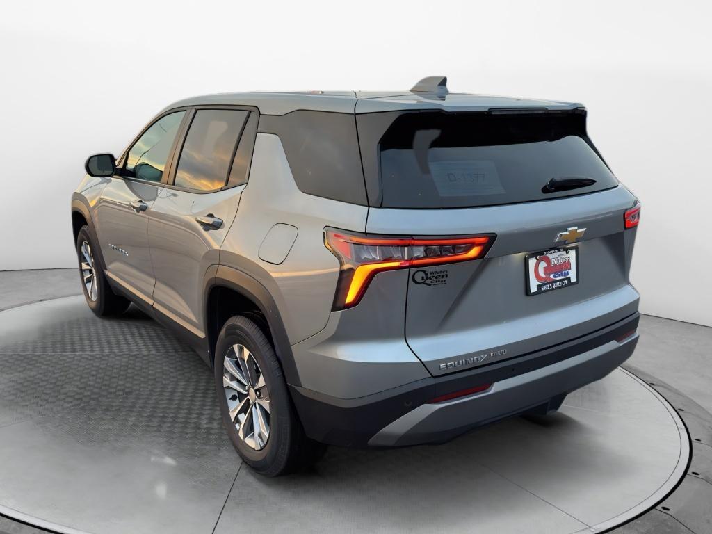 used 2025 Chevrolet Equinox car, priced at $29,955