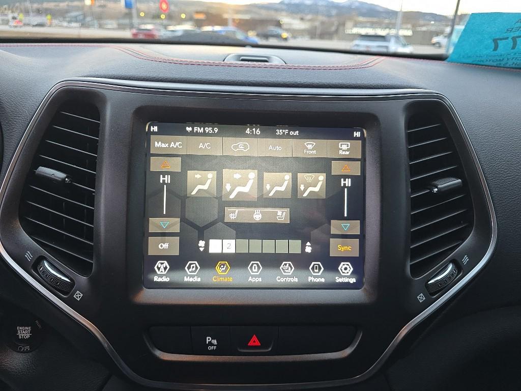 used 2019 Jeep Cherokee car, priced at $20,977