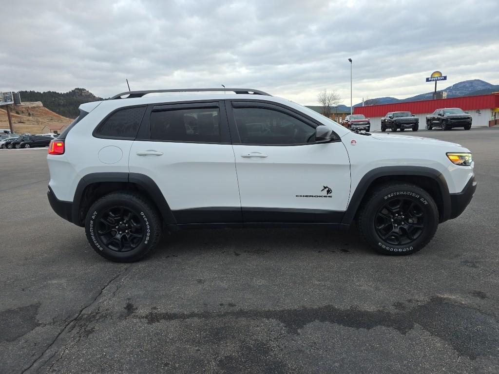 used 2019 Jeep Cherokee car, priced at $20,977
