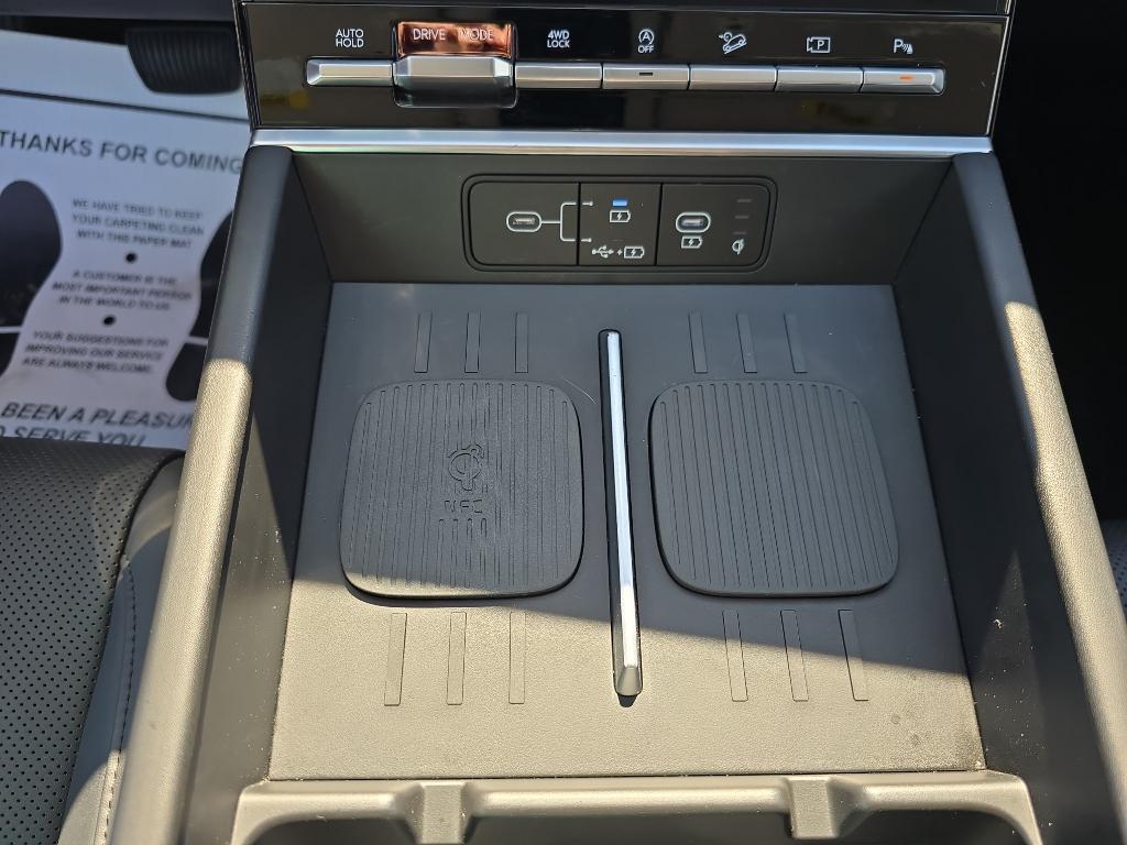 used 2025 Hyundai Santa Fe car, priced at $33,955