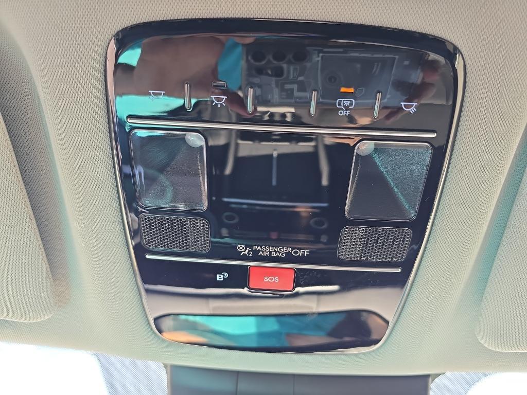 used 2025 Hyundai Santa Fe car, priced at $33,955