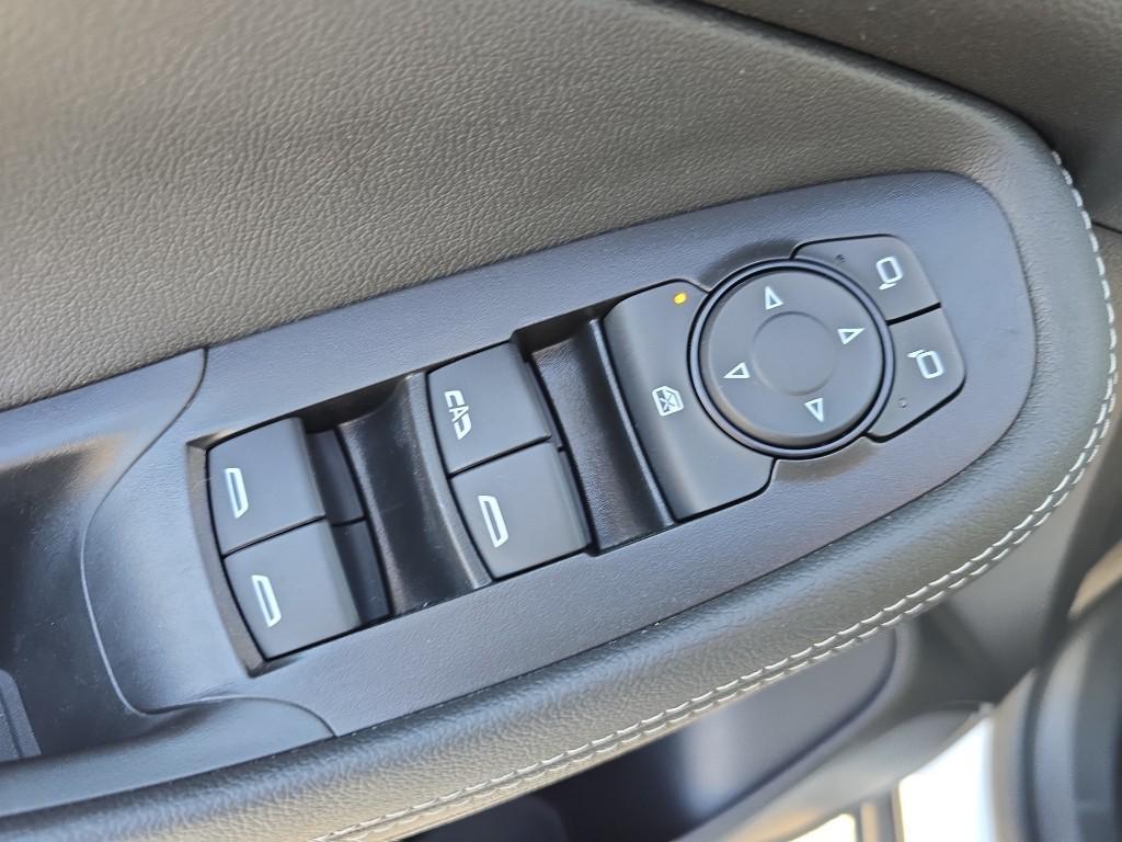 used 2025 Buick Encore GX car, priced at $24,977