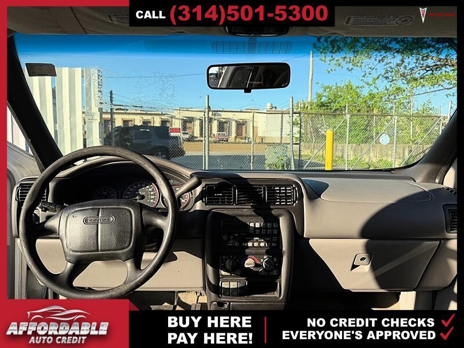 used 2000 Pontiac Montana car, priced at $4,695
