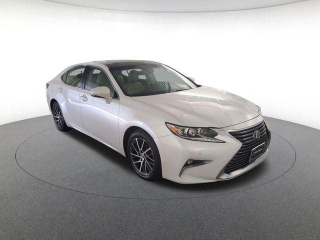 used 2018 Lexus ES 350 car, priced at $24,796