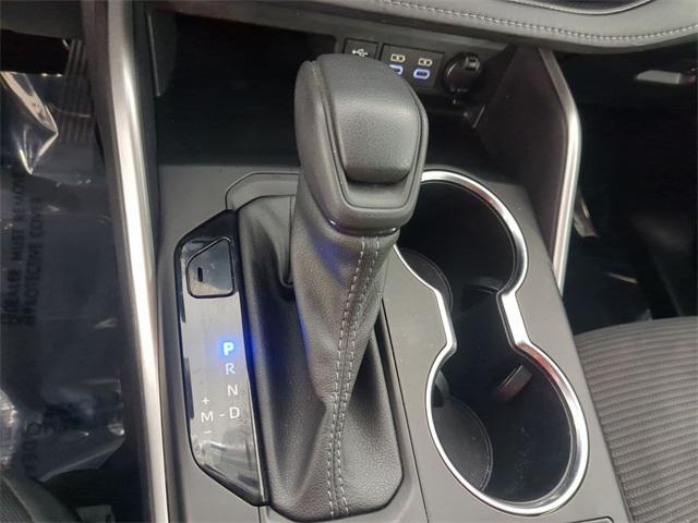 used 2023 Toyota Highlander car, priced at $29,311