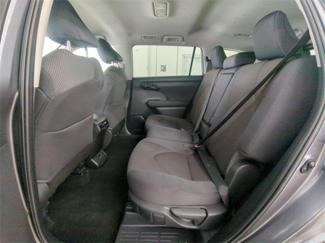 used 2023 Toyota Highlander car, priced at $29,311