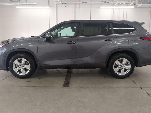 used 2023 Toyota Highlander car, priced at $29,311