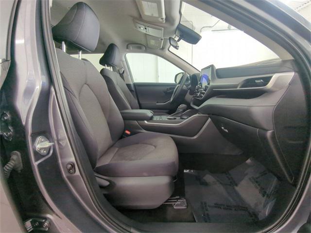 used 2023 Toyota Highlander car, priced at $29,311