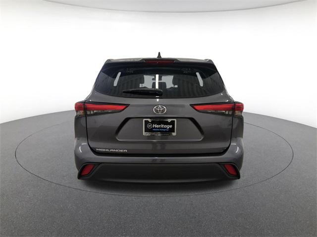 used 2023 Toyota Highlander car, priced at $29,311