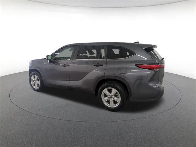 used 2023 Toyota Highlander car, priced at $29,311