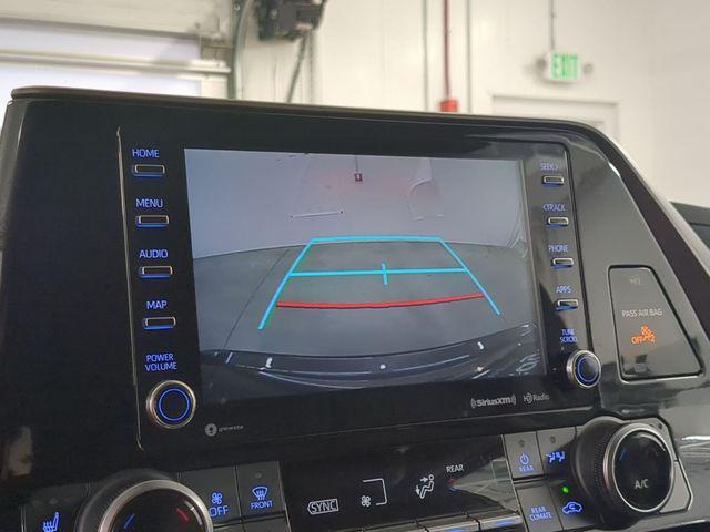 used 2021 Toyota Highlander car, priced at $30,911