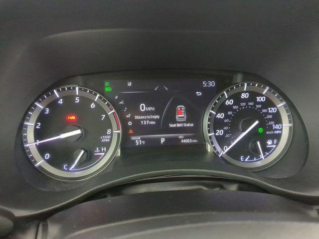 used 2021 Toyota Highlander car, priced at $30,911