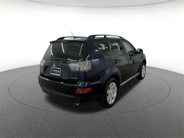 used 2011 Mitsubishi Outlander car, priced at $9,500
