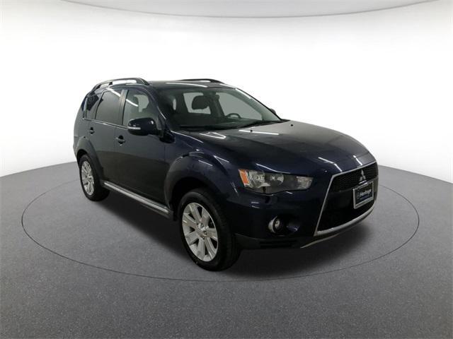 used 2011 Mitsubishi Outlander car, priced at $9,500