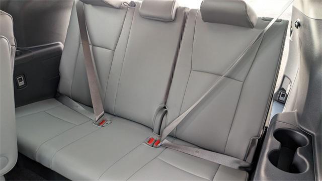 used 2025 Toyota Highlander Hybrid car, priced at $54,500