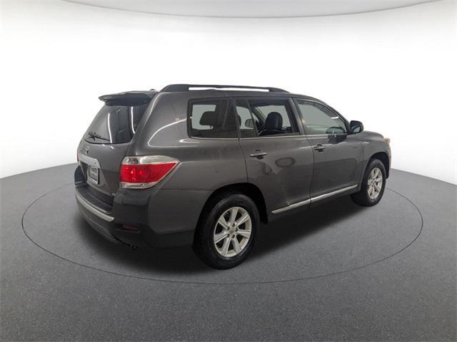 used 2012 Toyota Highlander car, priced at $15,500