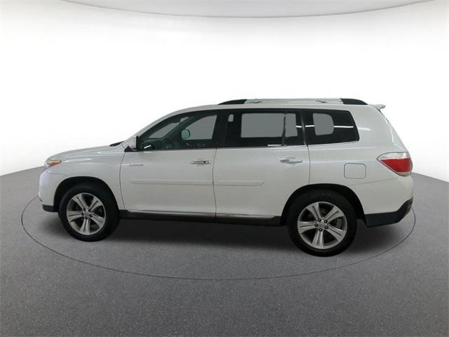 used 2011 Toyota Highlander car, priced at $14,000