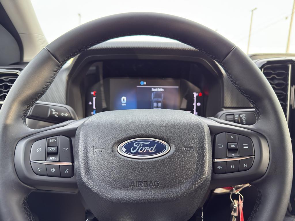 new 2025 Ford Ranger car, priced at $40,995