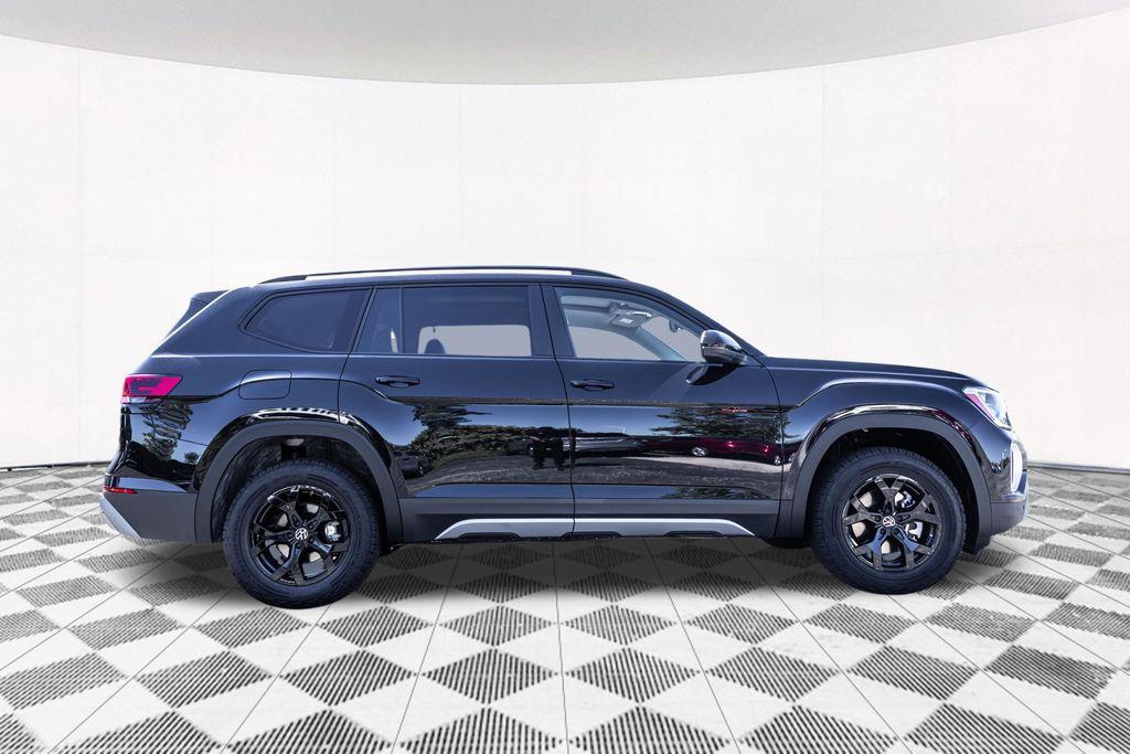 new 2026 Volkswagen Atlas car, priced at $48,675