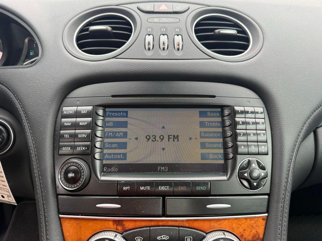 used 2007 Mercedes-Benz SL-Class car, priced at $22,555