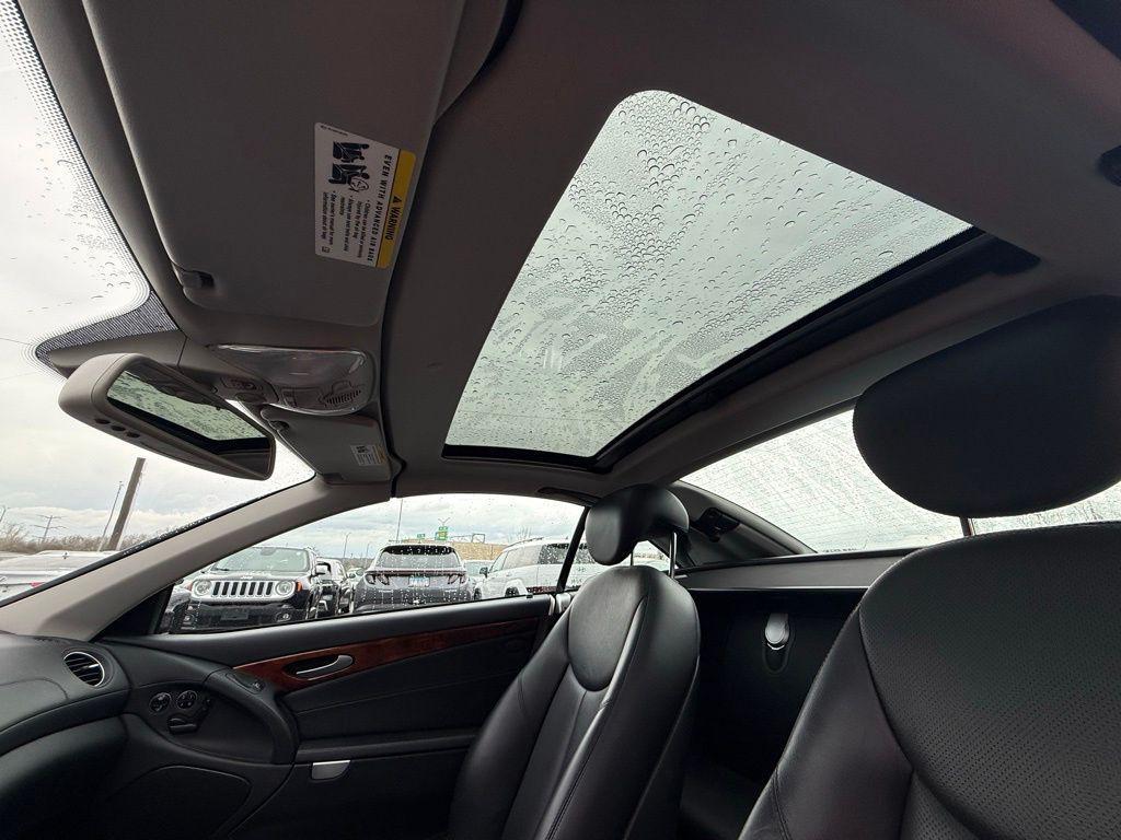 used 2007 Mercedes-Benz SL-Class car, priced at $22,555