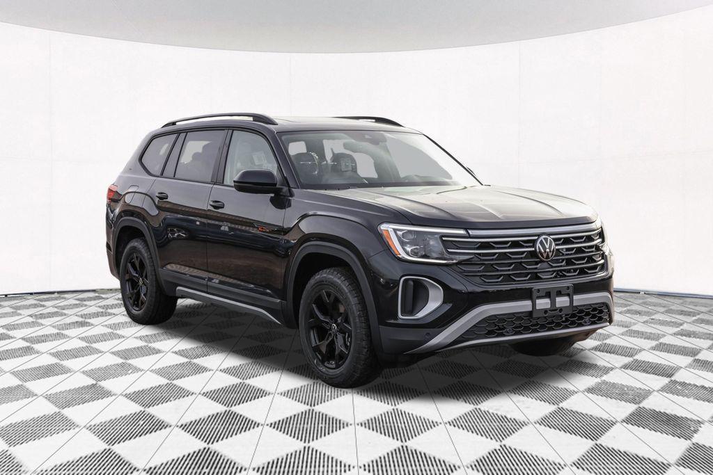 new 2026 Volkswagen Atlas car, priced at $48,077