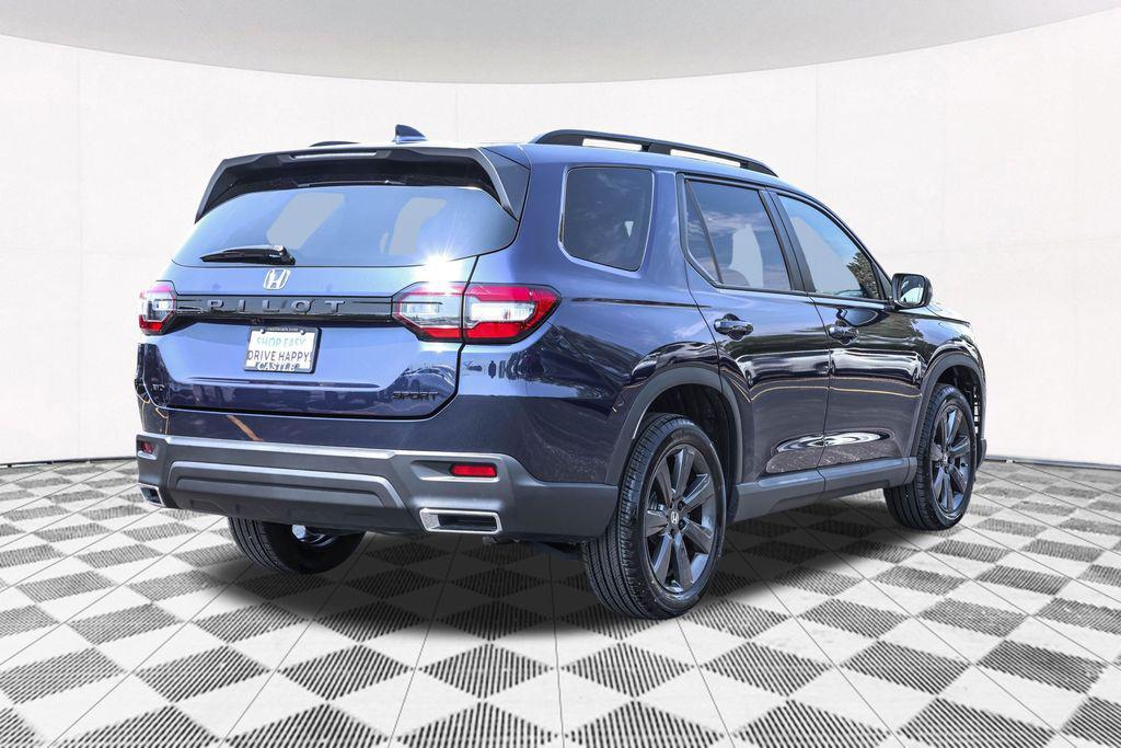 used 2025 Honda Pilot car, priced at $39,673