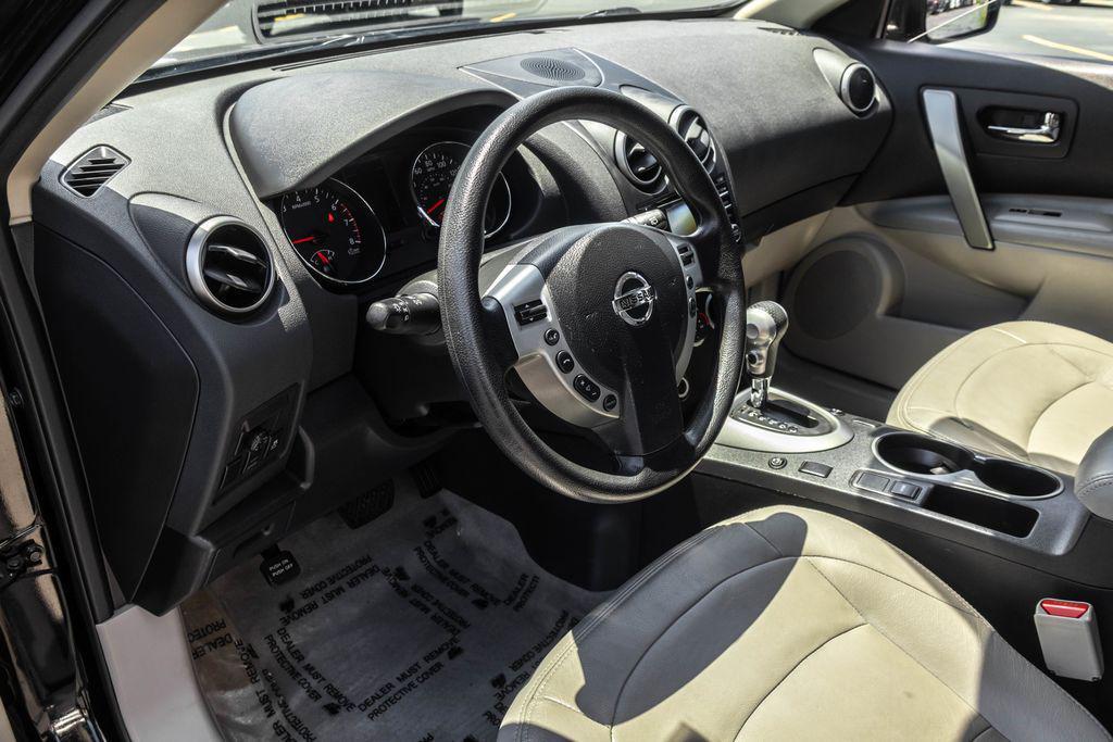 used 2015 Nissan Rogue Select car, priced at $9,997