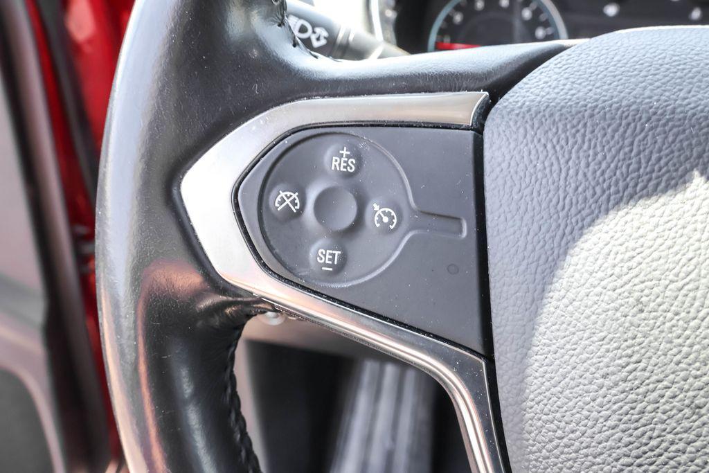used 2020 Chevrolet Traverse car, priced at $19,399