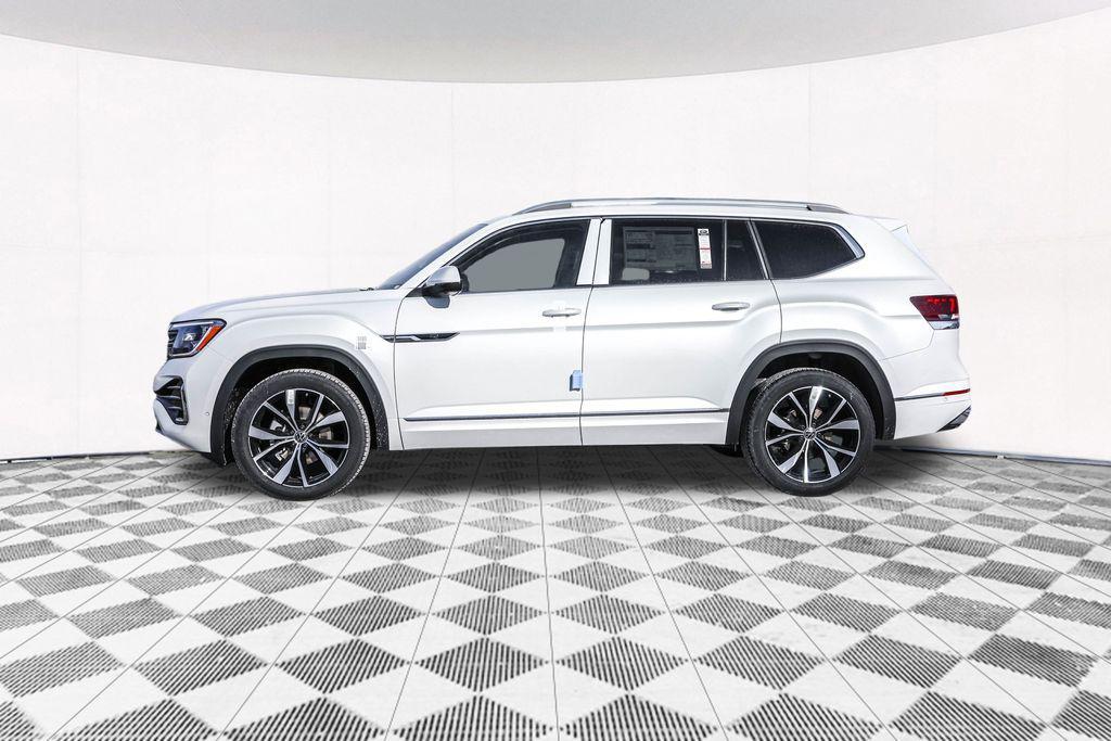 new 2026 Volkswagen Atlas car, priced at $52,118