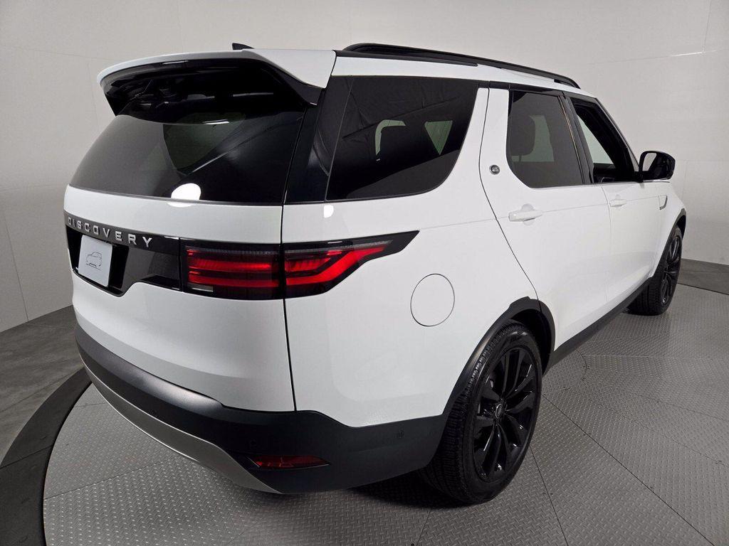 used 2026 Land Rover Discovery car, priced at $48,483