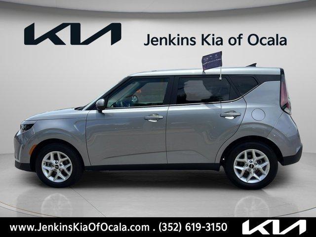 used 2025 Kia Soul car, priced at $21,747