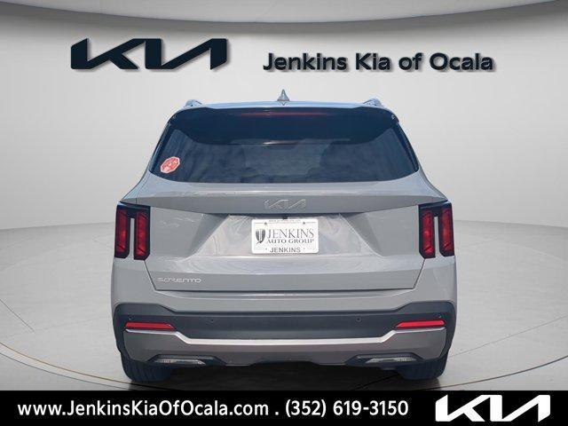 new 2026 Kia Sorento car, priced at $39,068