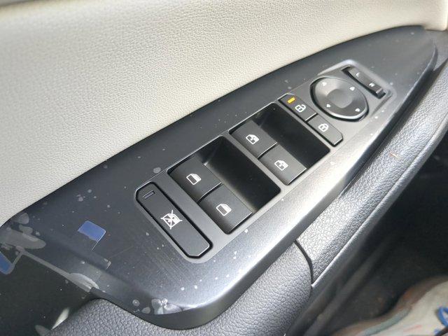 new 2026 Kia Sportage Hybrid car, priced at $37,207