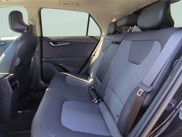 new 2025 Kia Niro car, priced at $31,653