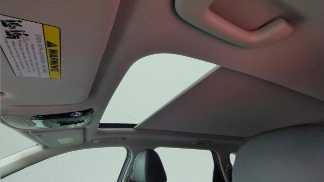 used 2024 Kia Sorento Hybrid car, priced at $29,900