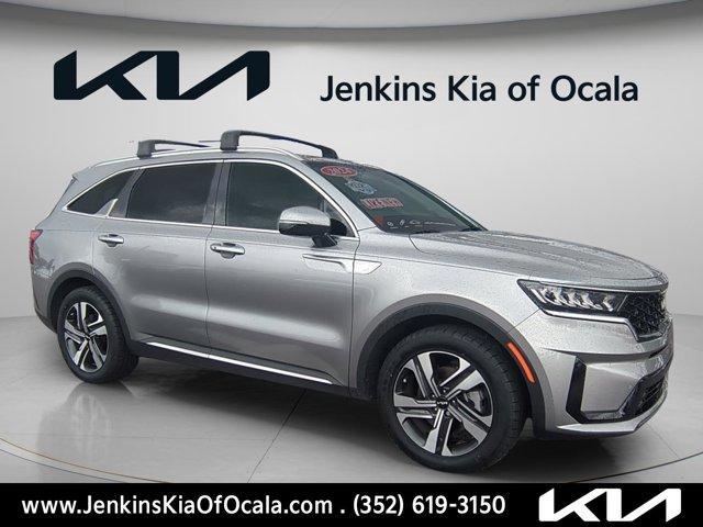 used 2024 Kia Sorento Hybrid car, priced at $29,900