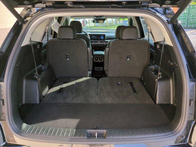 used 2025 Kia Sorento Hybrid car, priced at $32,100