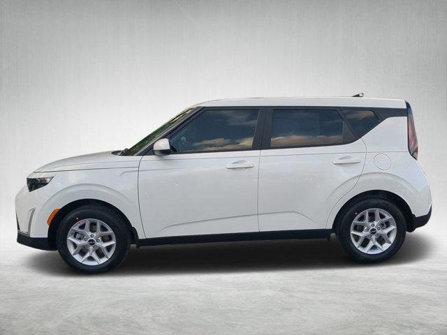 new 2025 Kia Soul car, priced at $21,362