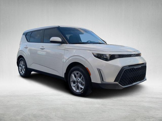 new 2025 Kia Soul car, priced at $21,362