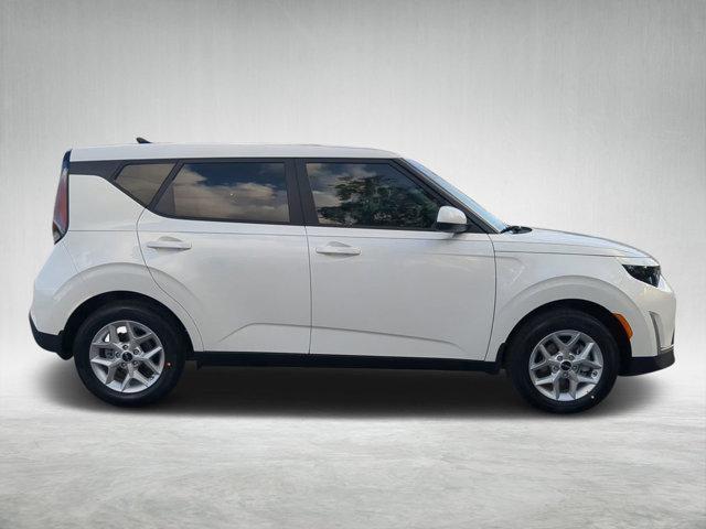 new 2025 Kia Soul car, priced at $21,362