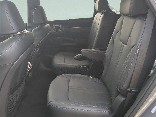 new 2026 Kia Sorento Hybrid car, priced at $45,965
