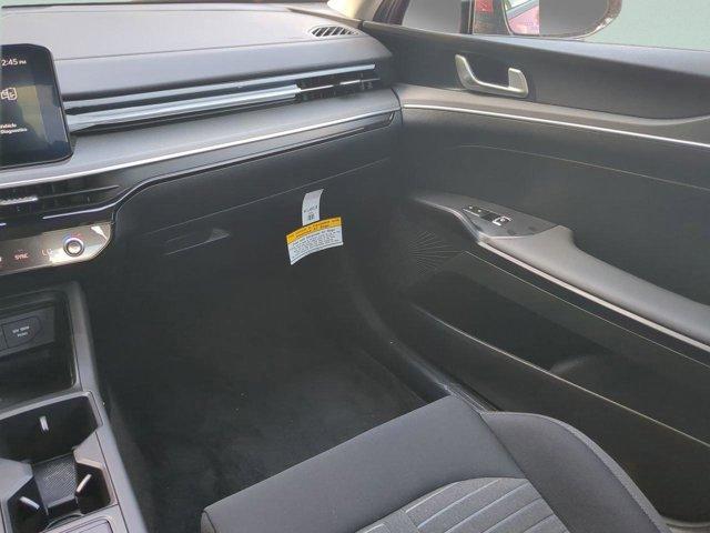new 2025 Kia K5 car, priced at $27,300