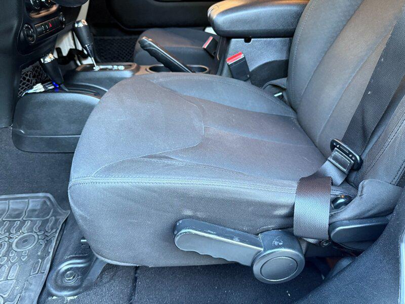 used 2015 Jeep Wrangler Unlimited car, priced at $20,988