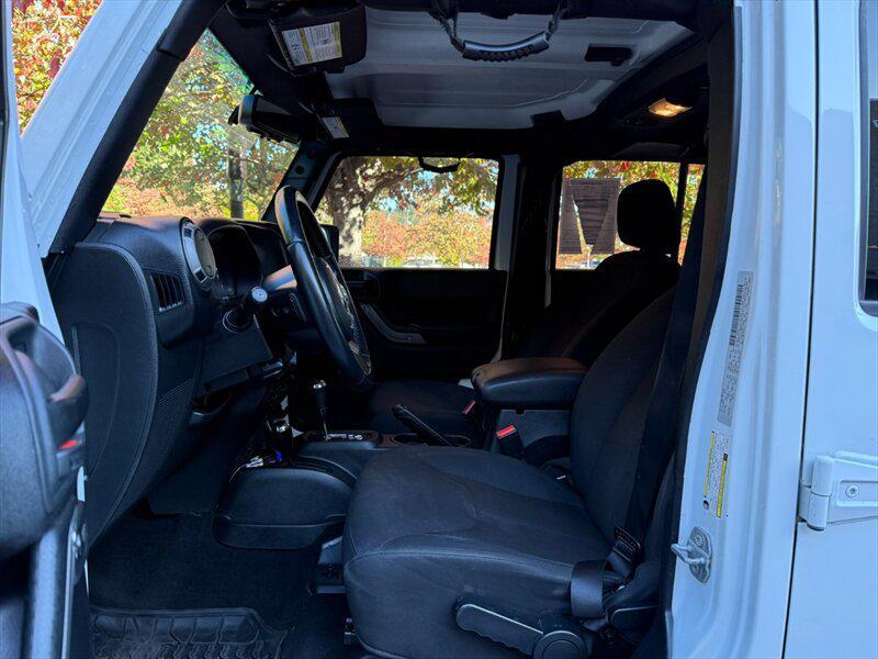 used 2015 Jeep Wrangler Unlimited car, priced at $20,988
