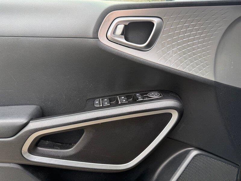 used 2024 Kia Soul car, priced at $17,988